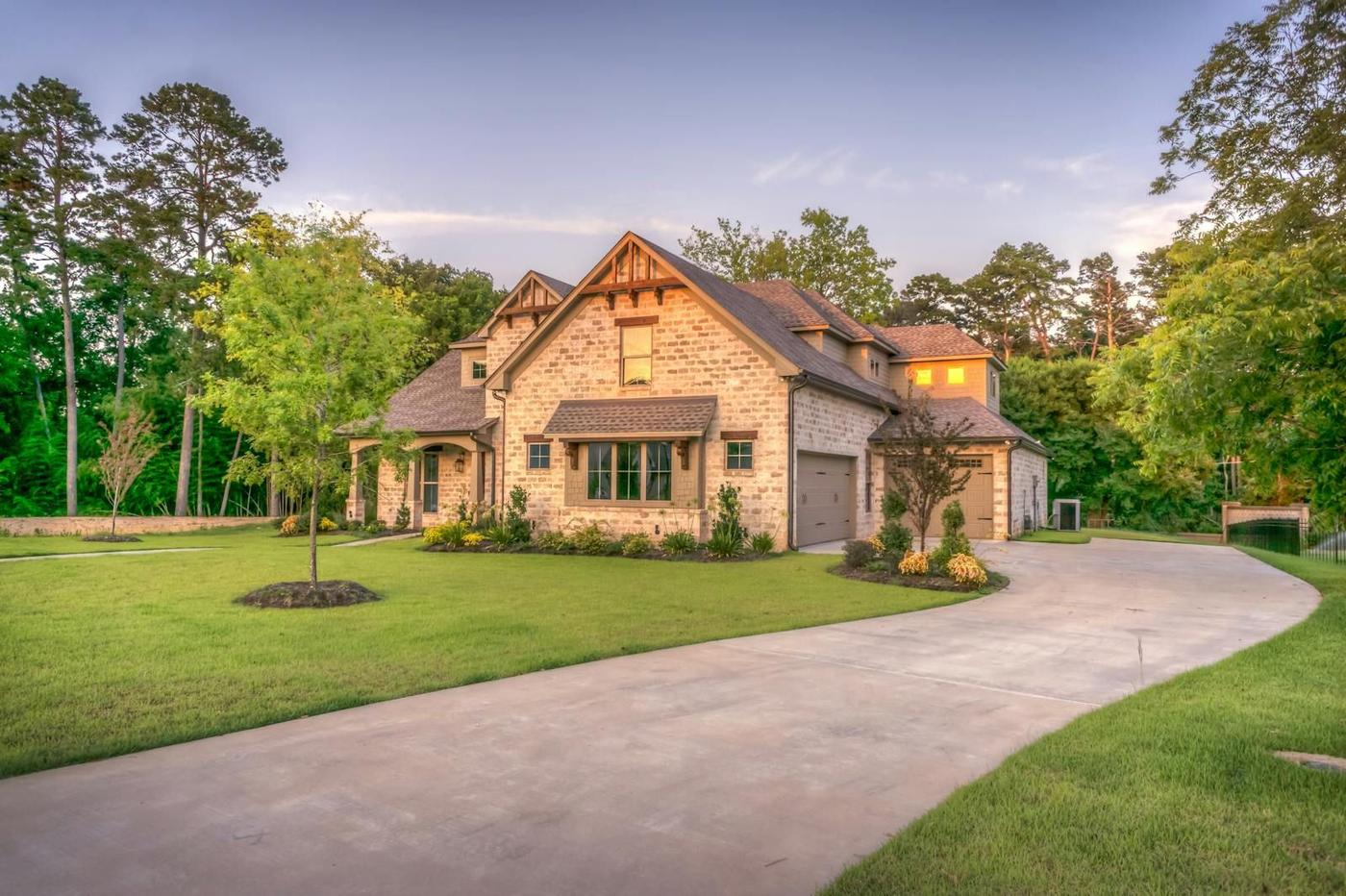 Driveway curve — Yorkshire Smart Paving Leeds
